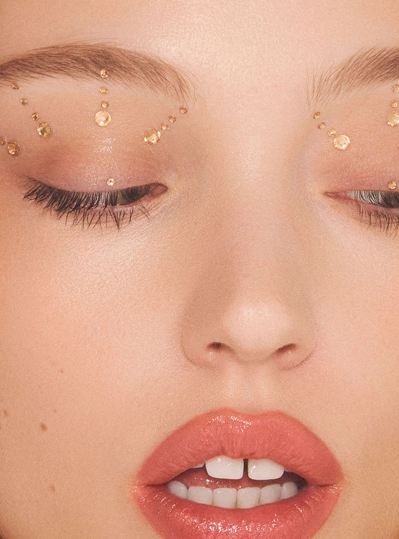 FACE GEMS - Image 12