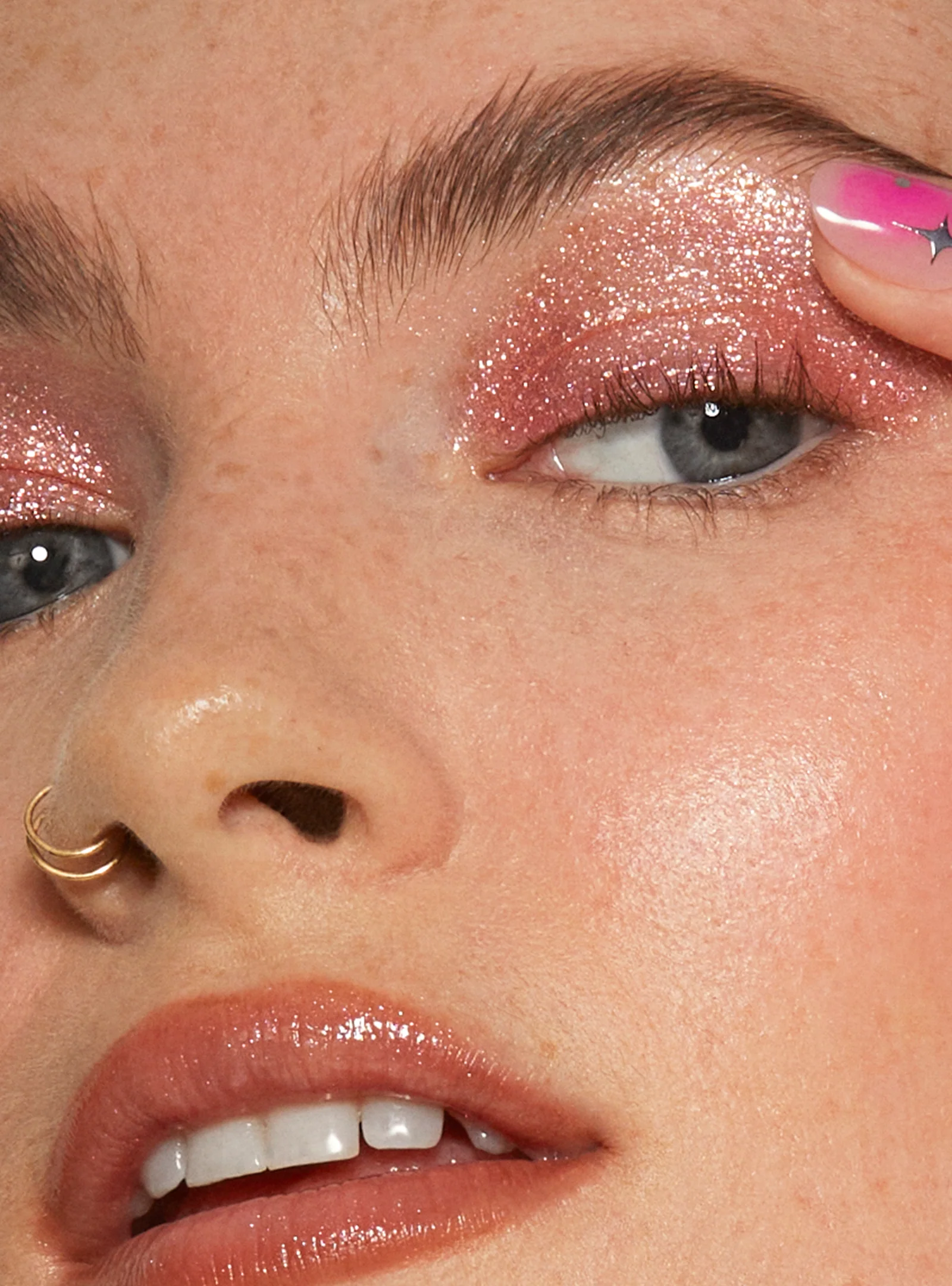 GLITTERPUCK - Image 14