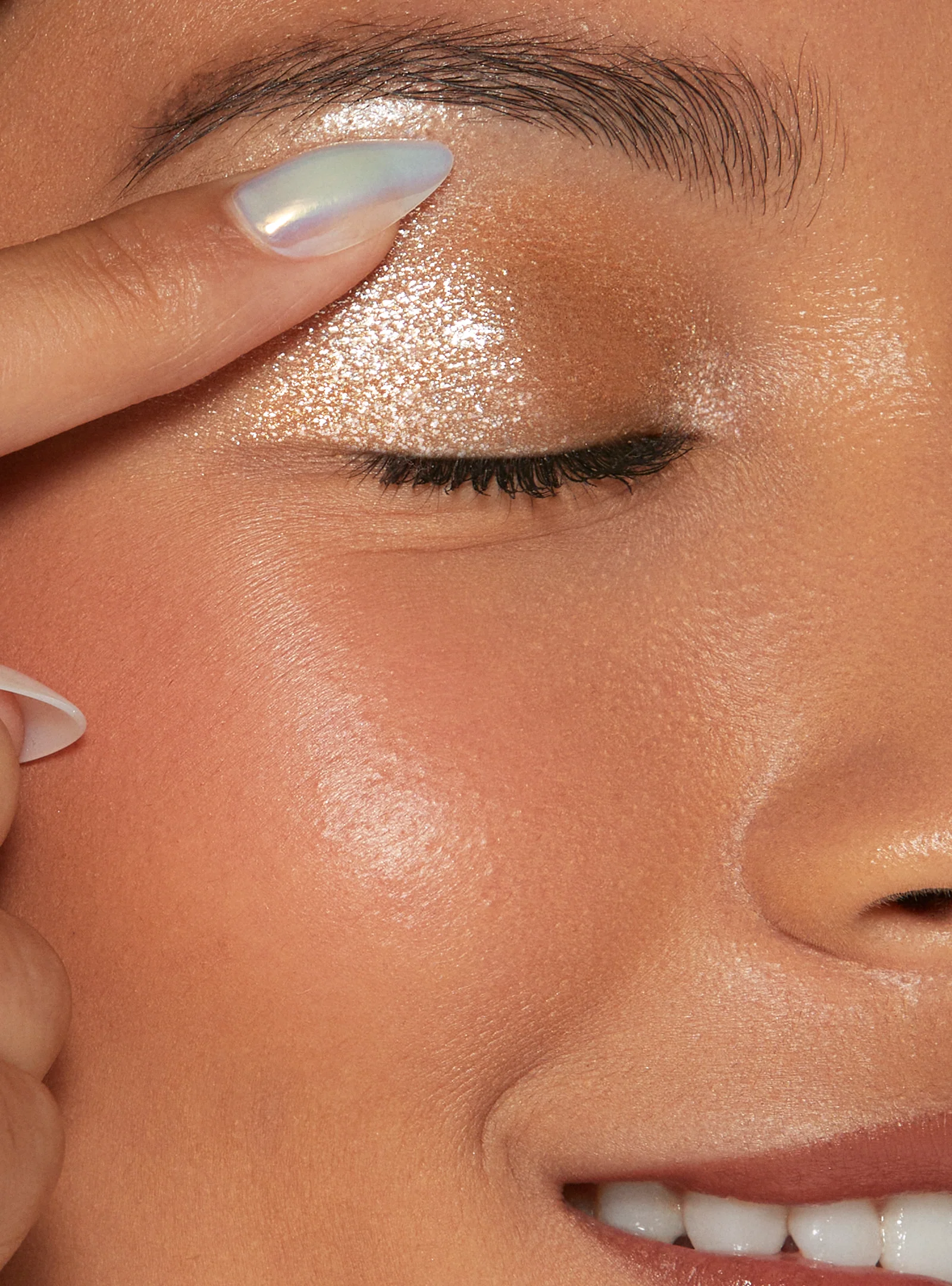 GLITTERPUCK - Image 8