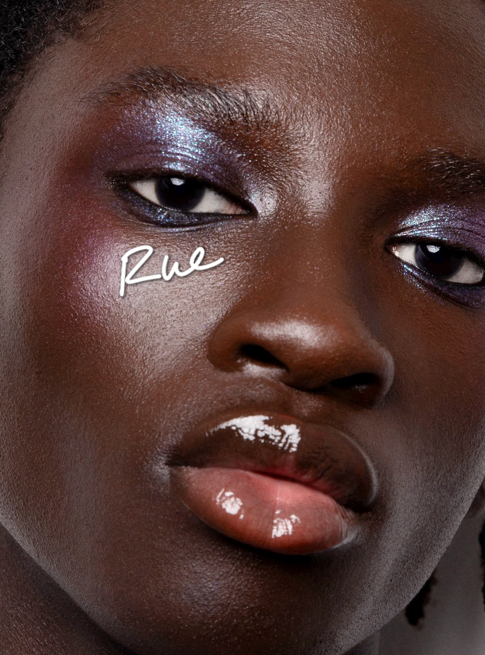EUPHORIA X HALF MAGIC EYESHADOW PALETTE - Image 11