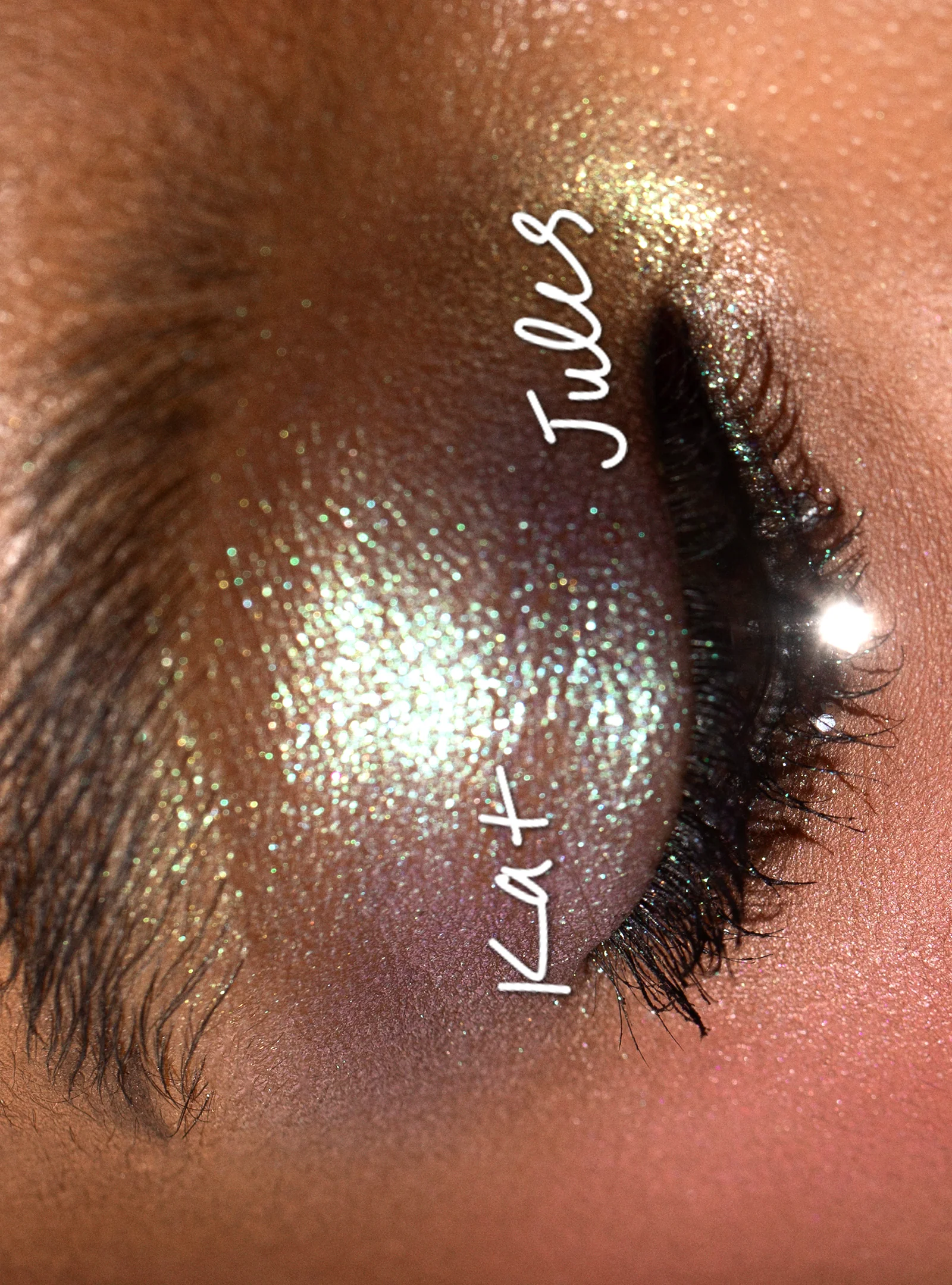 EUPHORIA X HALF MAGIC EYESHADOW PALETTE - Image 7